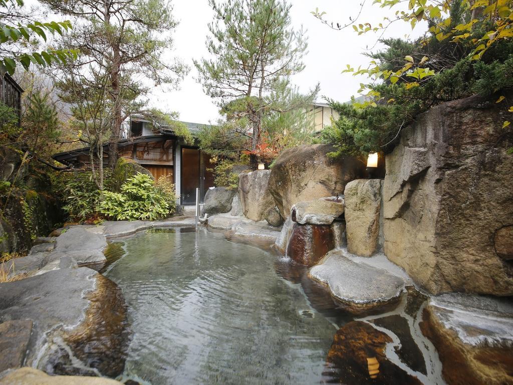 Ryokan Kutsuroginoya Yuu Такаяма Екстериор снимка