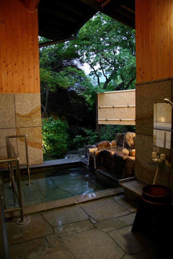 Ryokan Kutsuroginoya Yuu Такаяма Екстериор снимка